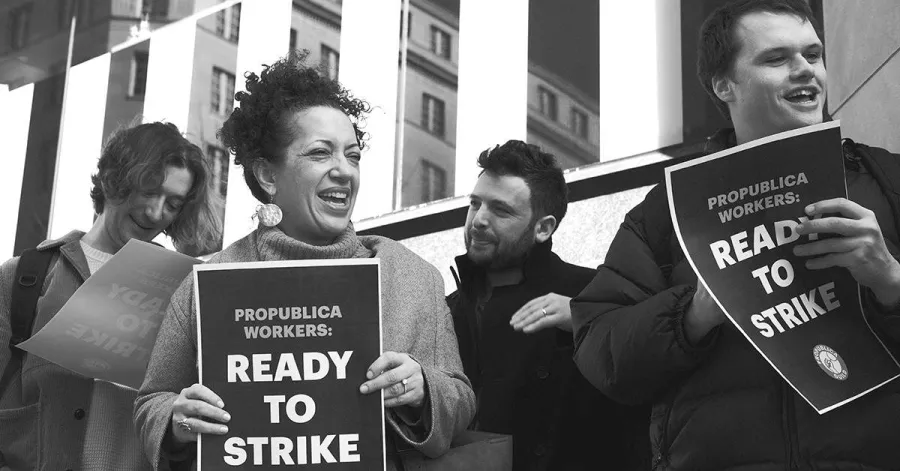ProPublica Workers Hold Practice Pickets